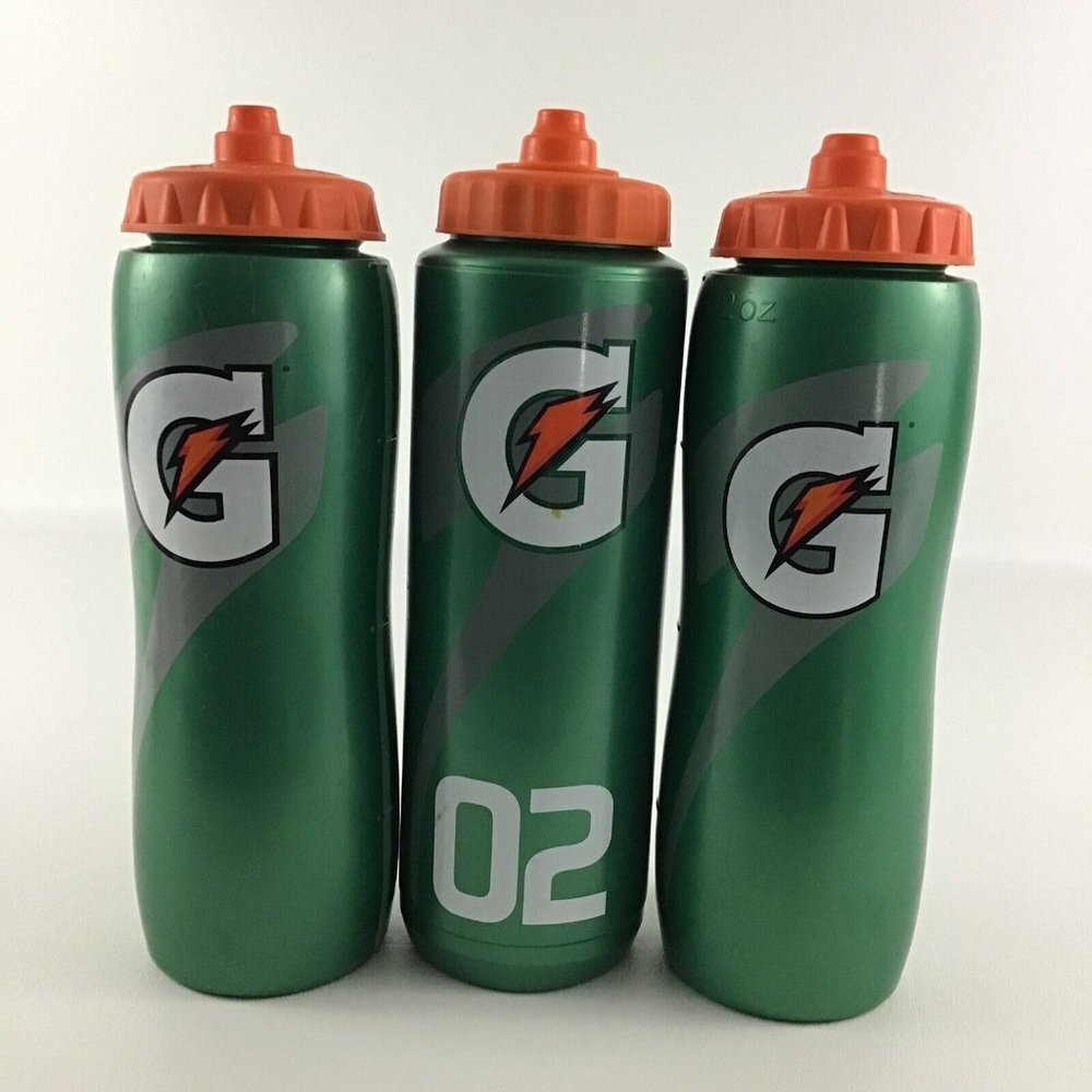 Gatorade Sports Bottle 32oz Reusable Squeeze Water Bottle Sports Lot Hydration
